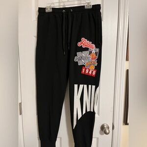 Men’s Black Graphic Authentic Knicks Joggers